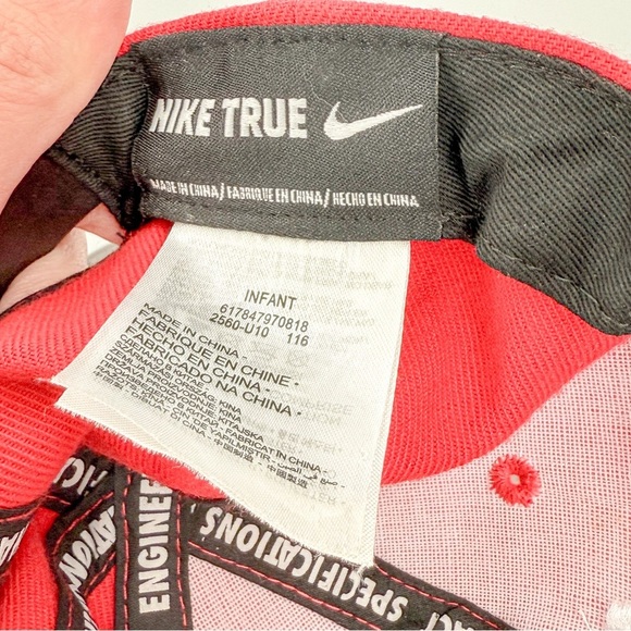 Nike Boy SnapBack hat - Picture 5 of 5